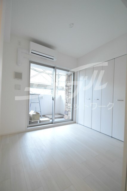  スプランディッド放出