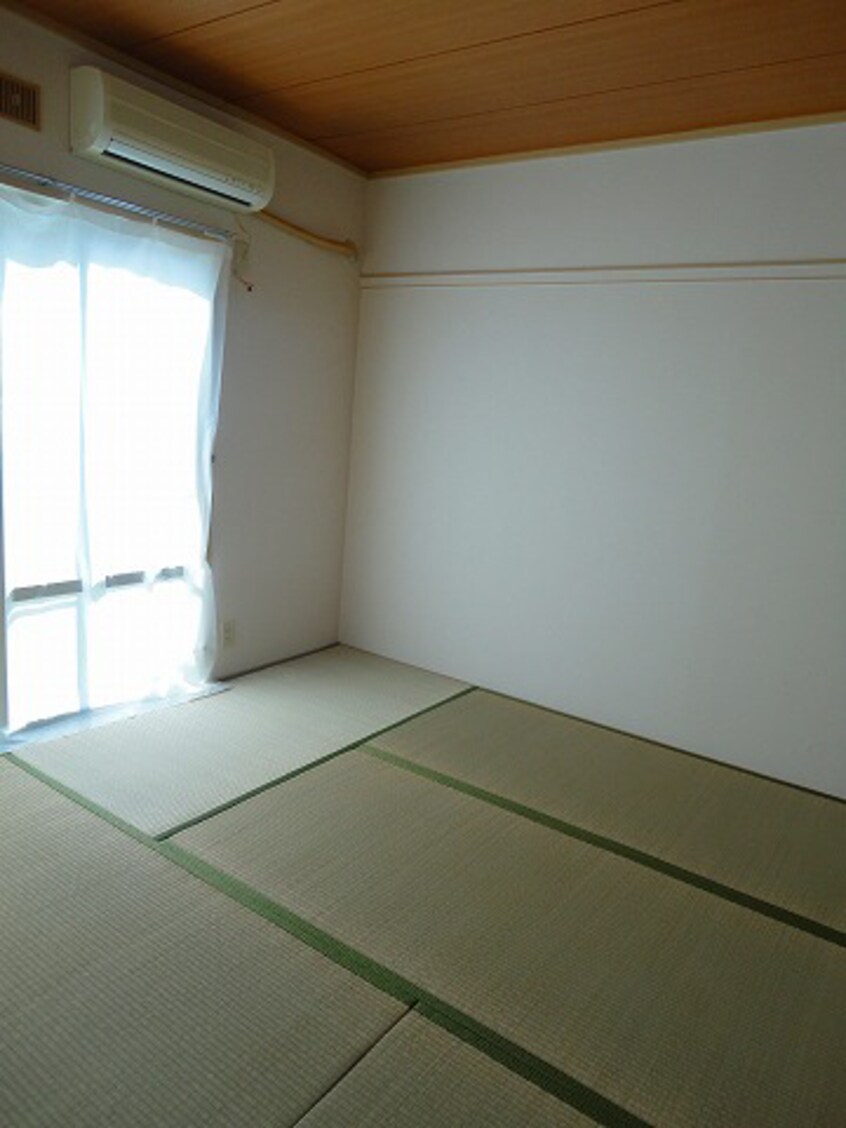  ハイツアゼリア