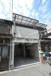 東中浜6丁目8テラスハウス