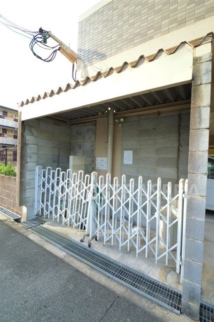  公園前ウェストハイツ