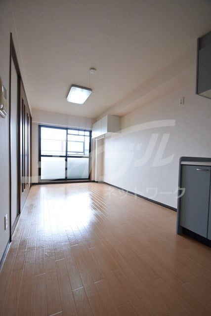  ハイツ　グランマーク