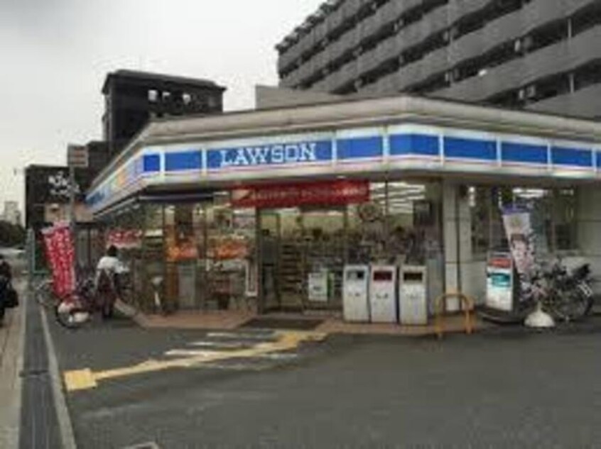 ローソン北区扇町通店(コンビニ)まで108m※ローソン北区扇町通店 大阪メトロ谷町線/中崎町駅 徒歩7分 5階 築6年