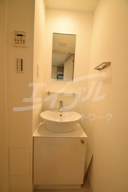  クレストタップ京橋