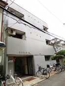 サンライズ中宮の外観