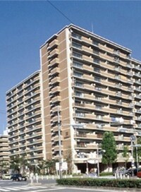 ＵＲさざなみプラザ第７　２８号棟