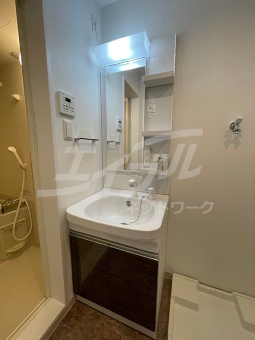  おおさか東線/放出駅 徒歩5分 1階 築2年