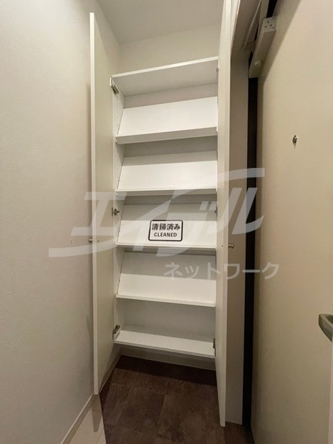  おおさか東線/放出駅 徒歩5分 1階 築2年