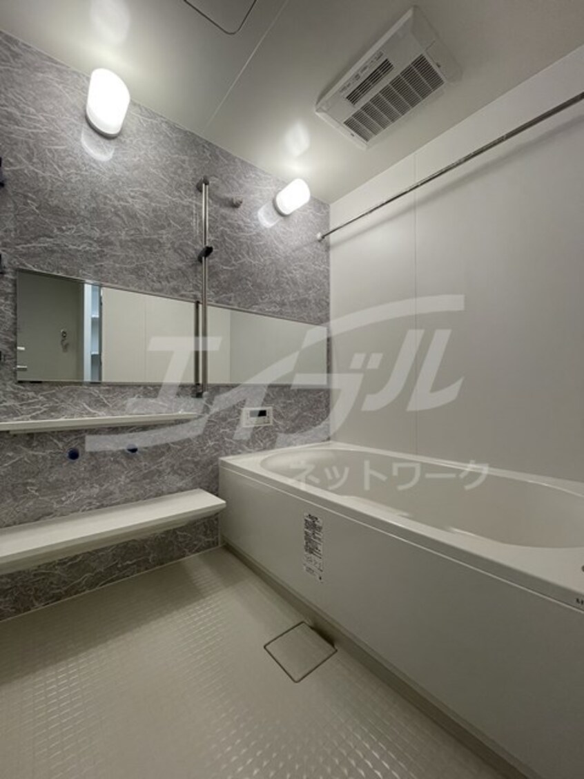  学研都市線<片町線>・JR東西線/大阪天満宮駅 徒歩4分 3階 築3年