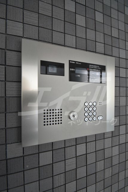  大阪メトロ谷町線/南森町駅 徒歩5分 10階 築17年