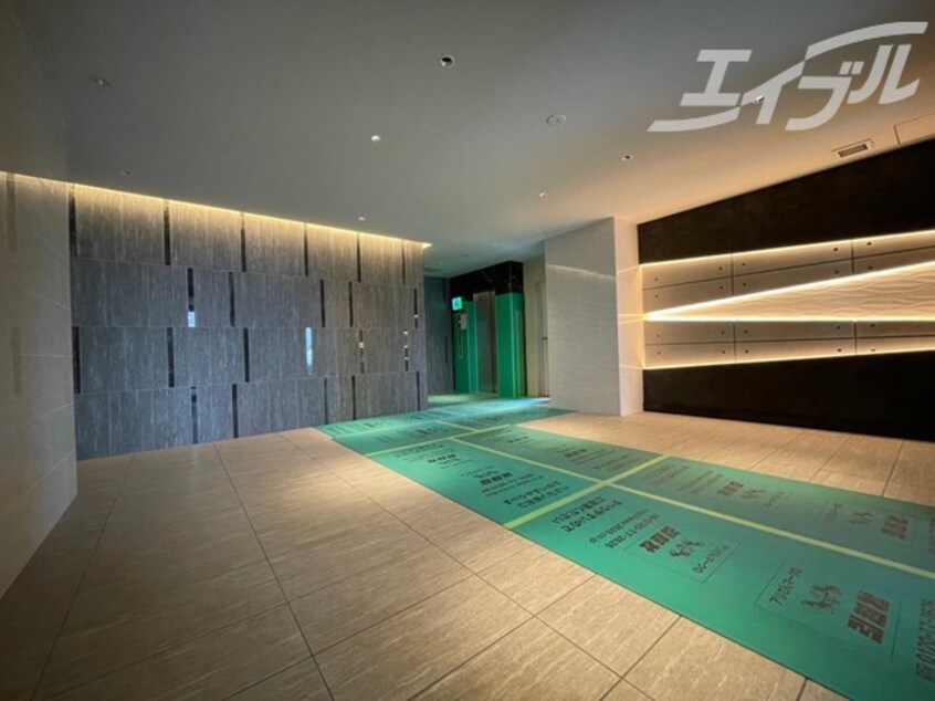  阪急神戸線/中津駅 徒歩10分 8階 築1年