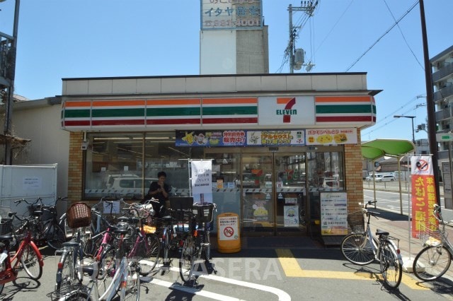 セブンイレブン大阪清水駅前店(コンビニ)まで448m※セブンイレブン大阪清水駅前店 大阪メトロ今里筋線/清水駅 徒歩7分 3階 築37年