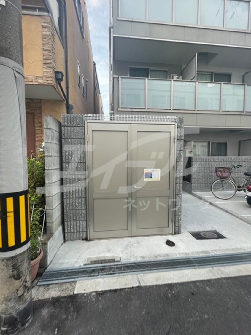  学研都市線<片町線>・JR東西線/放出駅 徒歩7分 3階 築2年