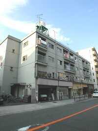 サン岩本ビル