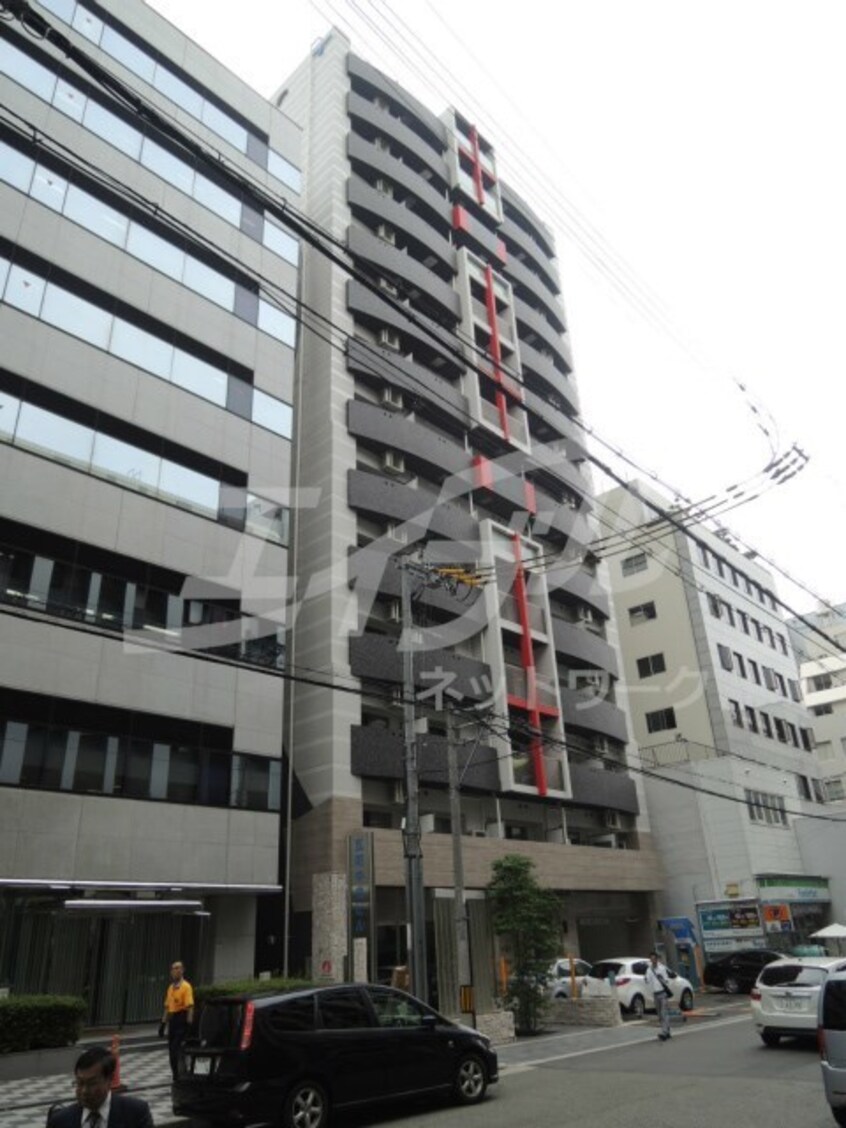 大阪メトロ御堂筋線/本町駅 徒歩5分 13階 築13年