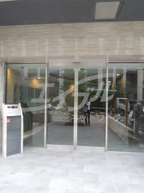  SERENiTE本町エコート