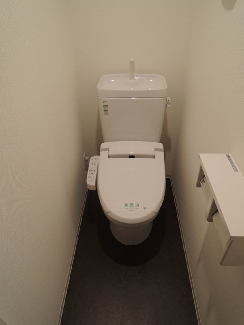  SERENiTE本町エコート