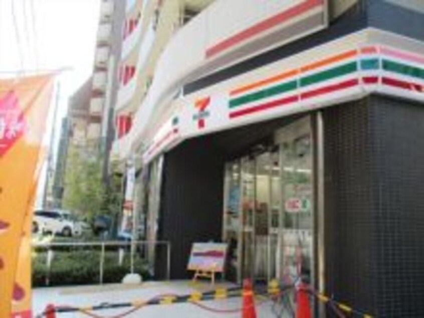 セブンイレブン大阪島町2丁目店(コンビニ)まで264m※セブンイレブン大阪島町2丁目店 大阪メトロ堺筋線/北浜駅 徒歩7分 8階 築5年