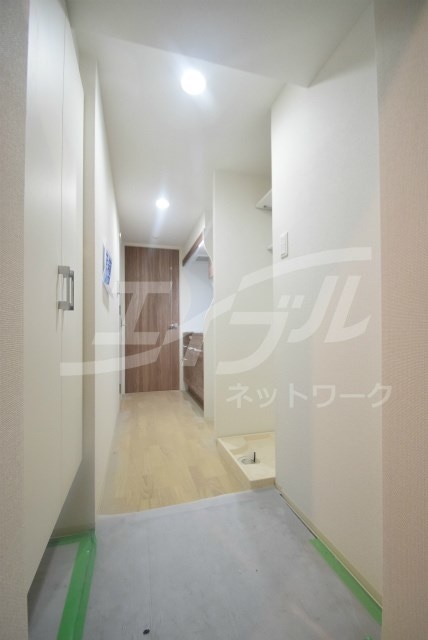  大阪メトロ谷町線/南森町駅 徒歩4分 8階 築6年