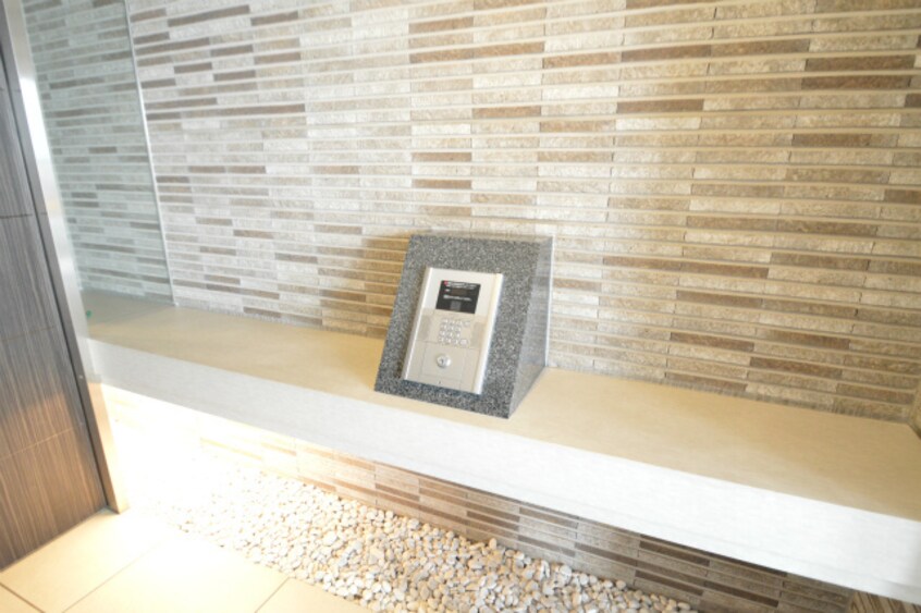  大阪メトロ谷町線/中崎町駅 徒歩7分 5階 築17年