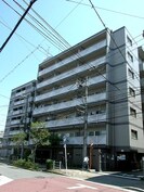鶴見グリーンコートの外観