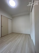 ベットとワークデスクも置けちゃいます！ 東海道本線<琵琶湖線・JR京都線>/東淀川駅 徒歩7分 2階 1年未満