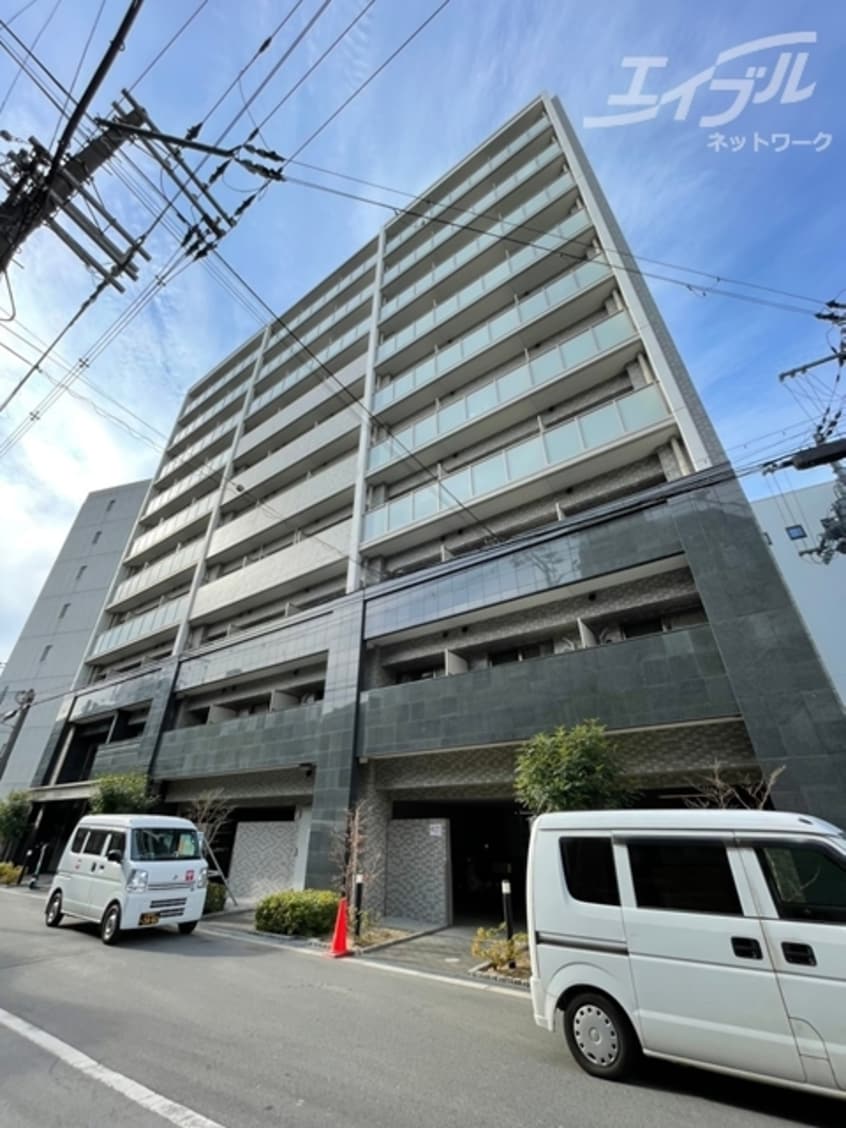 きれいな外観です 阪急神戸線/中津駅 徒歩5分 2階 築9年