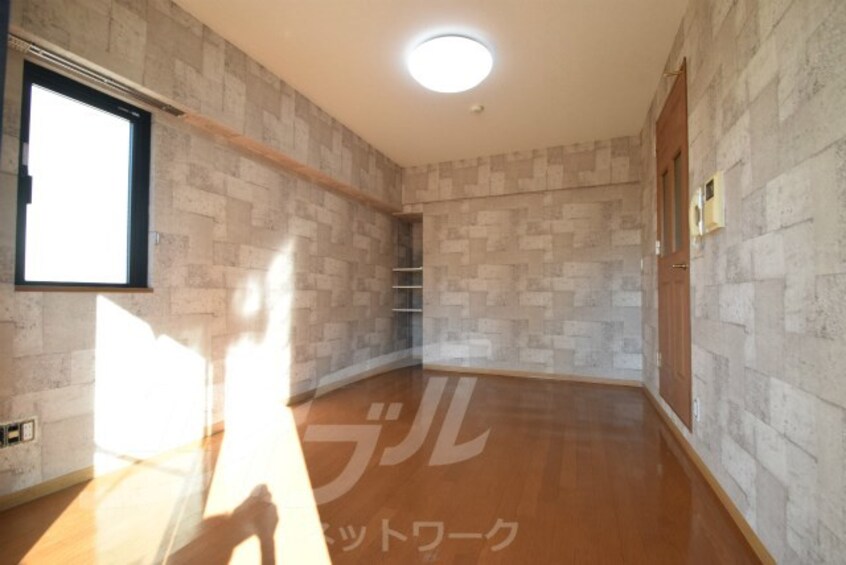  学研都市線<片町線>・JR東西線/大阪天満宮駅 徒歩7分 11階 築23年