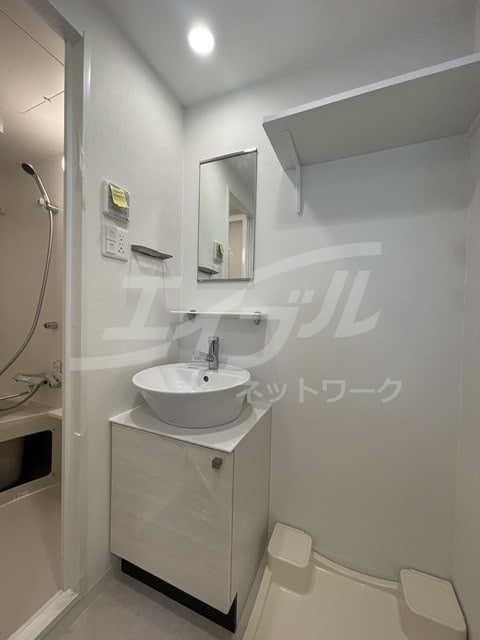  阪急神戸線/中津駅 徒歩12分 8階 築3年