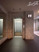  大阪メトロ堺筋線/北浜駅 徒歩7分 2階 築17年