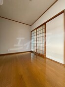  学研都市線<片町線>・JR東西線/放出駅 徒歩10分 3階 築27年