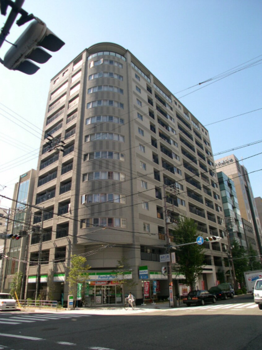  大阪メトロ千日前線/西長堀駅 徒歩5分 9階 築18年