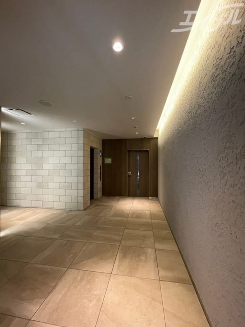  大阪メトロ御堂筋線/本町駅 徒歩4分 4階 築1年