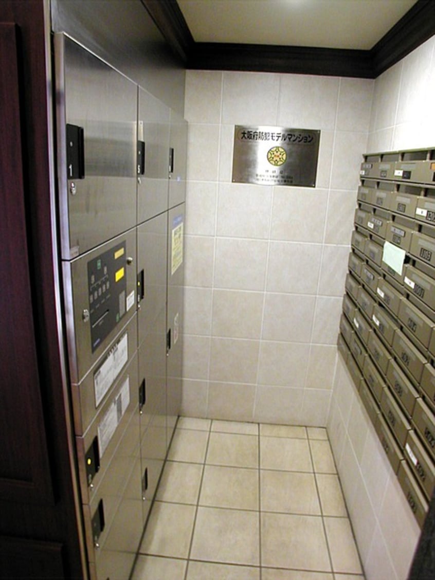  大阪メトロ谷町線/中崎町駅 徒歩1分 4階 築21年