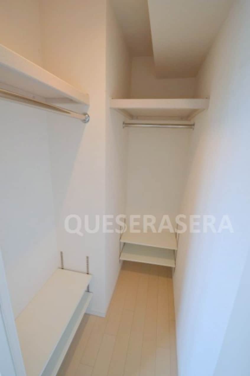  大阪メトロ谷町線/中崎町駅 徒歩1分 4階 築21年