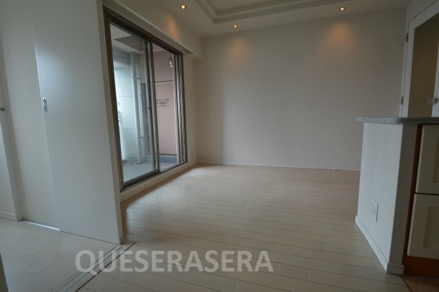  大阪メトロ谷町線/中崎町駅 徒歩1分 4階 築21年