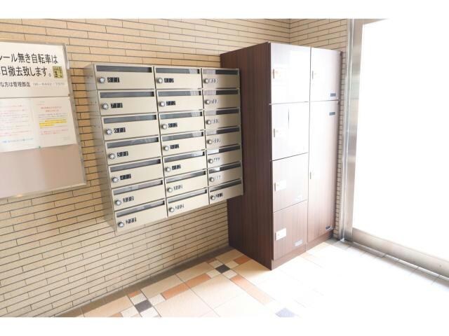  ルミエール野田阪神本館