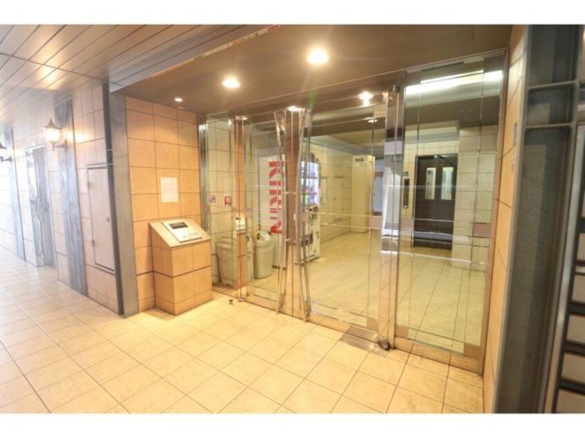  ドミール江戸堀