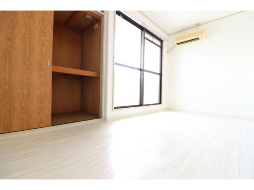  ロイヤル西梅田