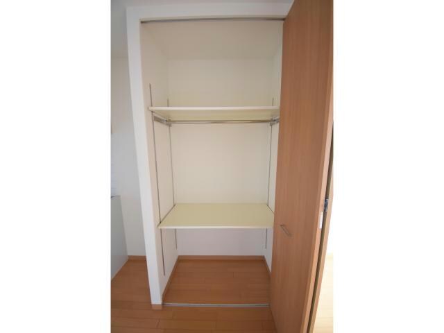  クリーデンス福島