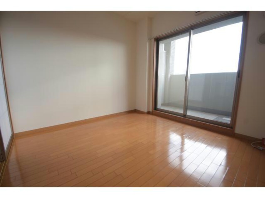  クリーデンス福島