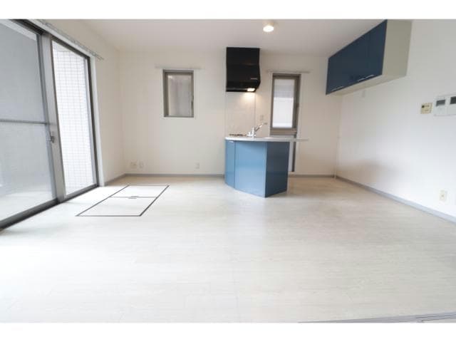  NORTH　VILLAGE壱番館