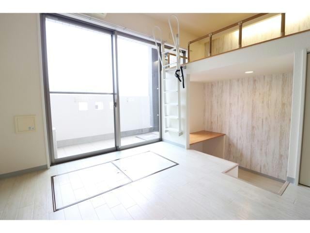  NORTH　VILLAGE壱番館