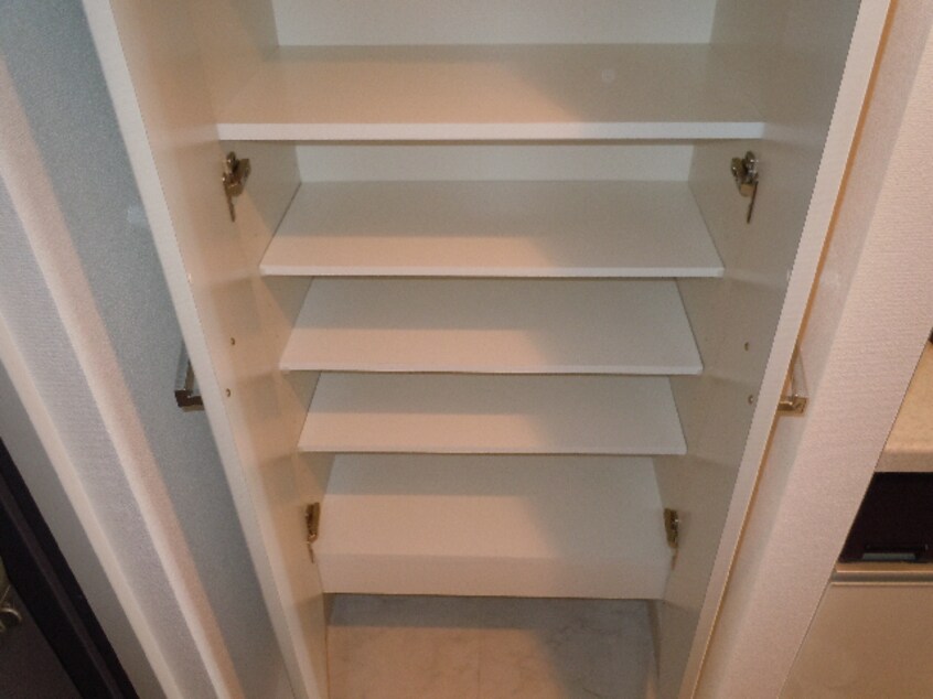 靴箱 アドバンス西梅田Ⅲエミネンス