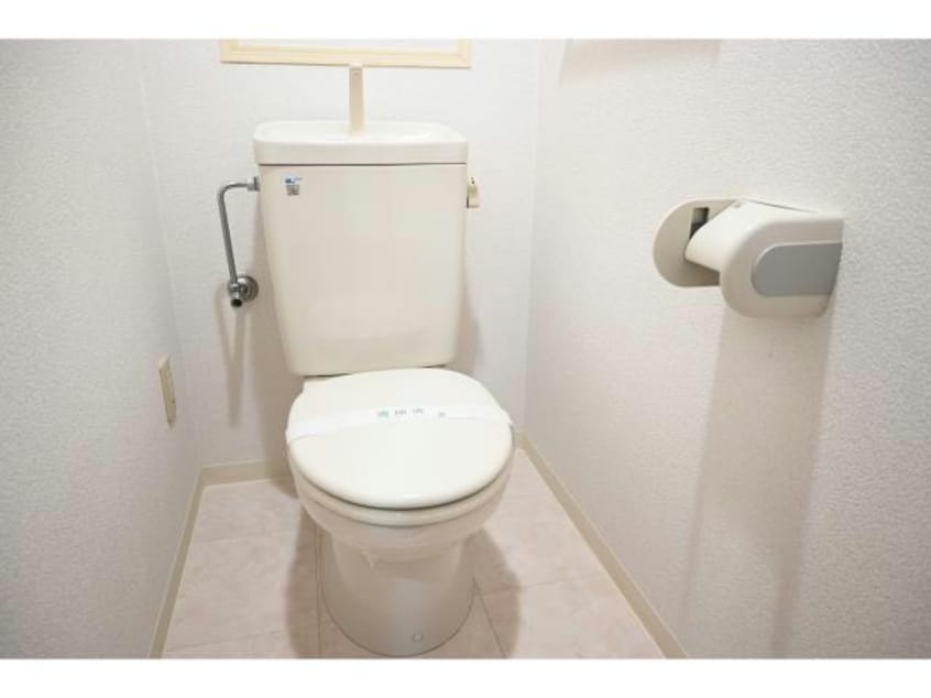  ファミーユ西梅田