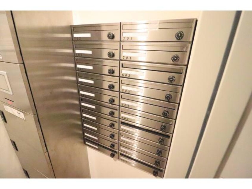  アベニール鷺洲