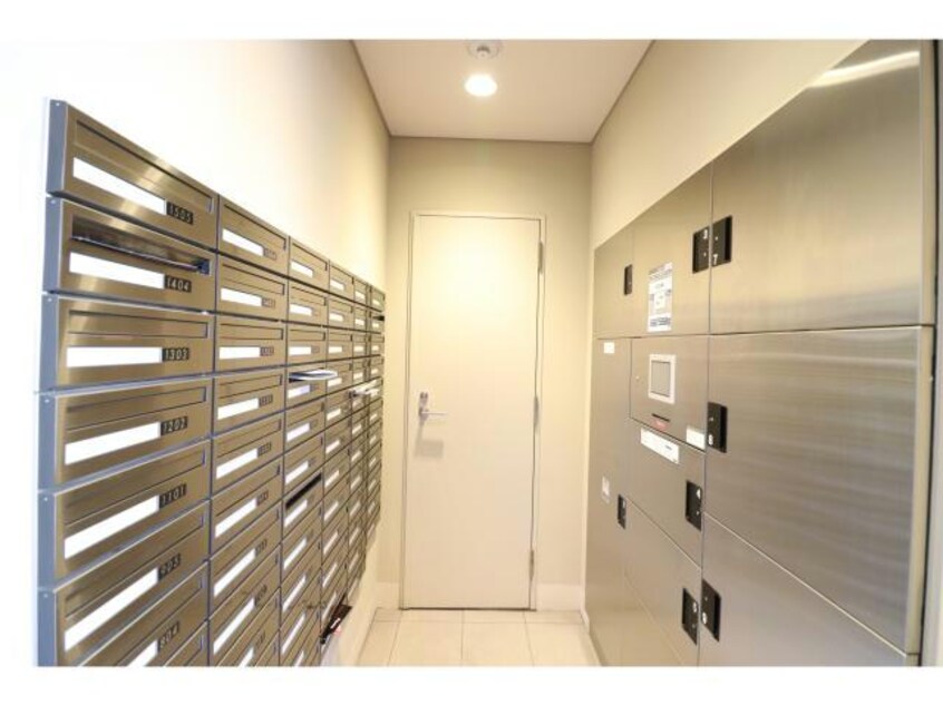  プレサンス野田阪神駅前ザ・プレミアム