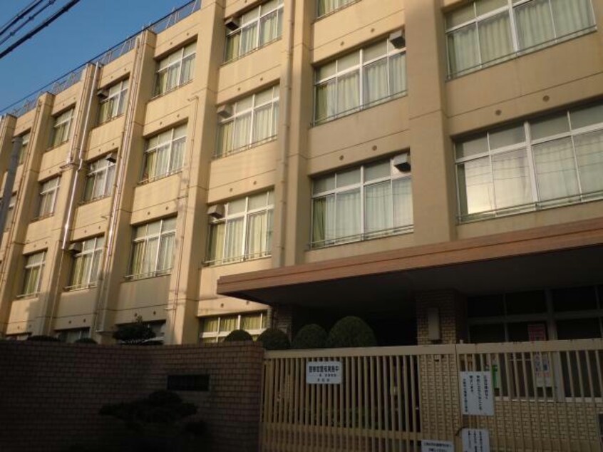 大阪市立海老江西小学校(小学校)まで292m Luce Shinfukushima