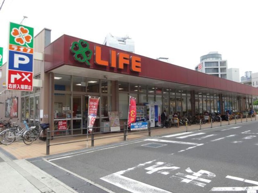 ライフ大淀中店(スーパー)まで474m BRILLER UMEKITA