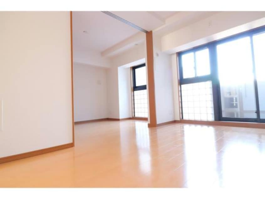  リーガル四ツ橋立売堀Ⅱ