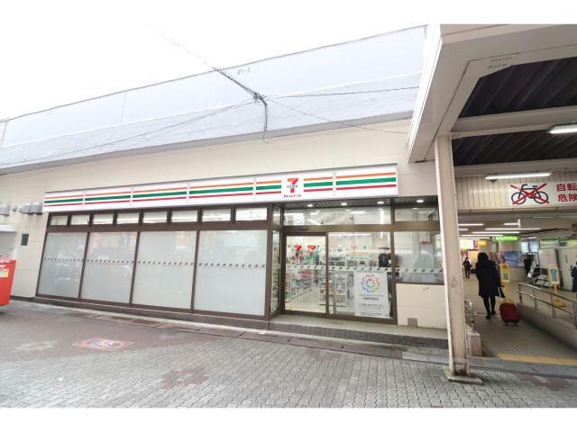 セブンイレブンJR塚本駅西店(コンビニ)まで254m プレサンス塚本駅前